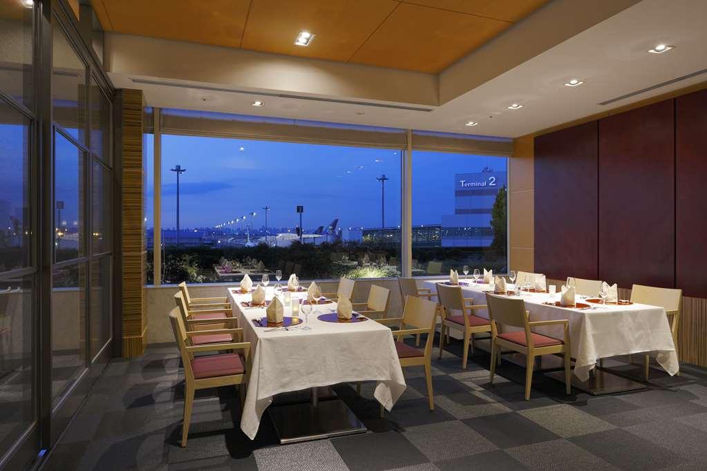فندق فندق هانيدا إكسيل طوكيو المطعم الصورة
